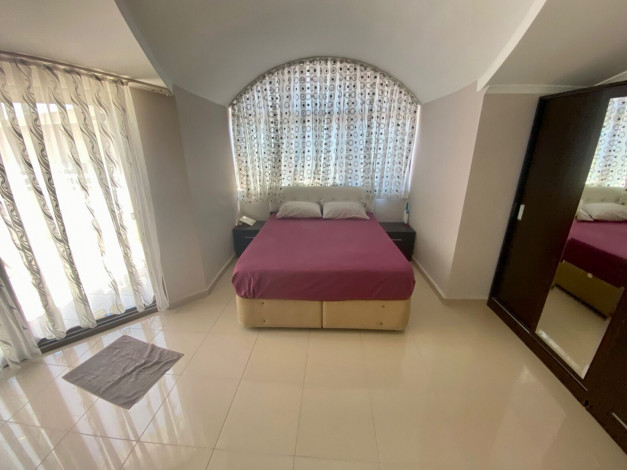 Меблированный пентхаус планировки 4+1, 270м2 в районе Оба - Ракурс 63