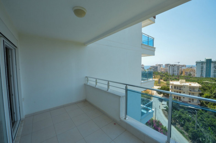 Просторная меблированная  квартира планировки  2+1, с видом на горы в Махмутларе, 105 м2. - Ракурс 9