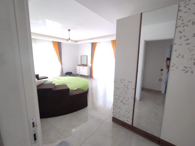 Меблированный пентхаус 3+1, 212м2 в современном жилом комплексе, Махмутлар - Ракурс 19