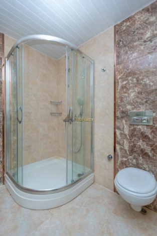 Просторная меблированная  квартира планировки  2+1, с видом на горы в Махмутларе, 105 м2. - Ракурс 14