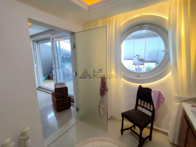 Просторный меблированный пентхаус планировки 4+2 в районе Махмутлар - Ракурс 10