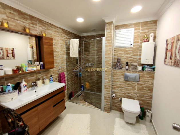 Просторный меблированный пентхаус планировки 4+2 в районе Махмутлар - Ракурс 27