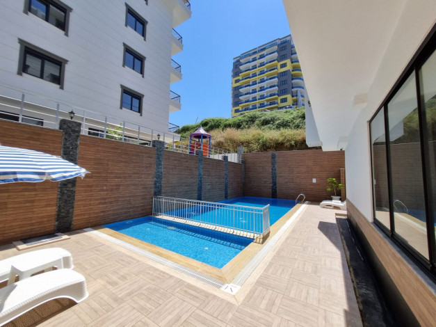 Пентхаус планировки 3+1, 120м2 в новом жилом комплексе, Махмутлар - Ракурс 8