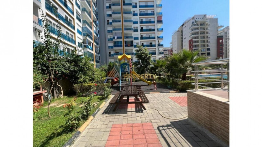 Просторная меблированная квартира планировки 1+1 в районе Махмутлар - Ракурс 11