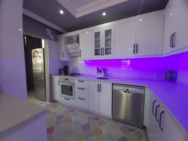 Меблированная трехкомнатная квартира  2+1, в 500 метрах от моря, в Махмутларе, Алания , 118 м2. - Ракурс 14