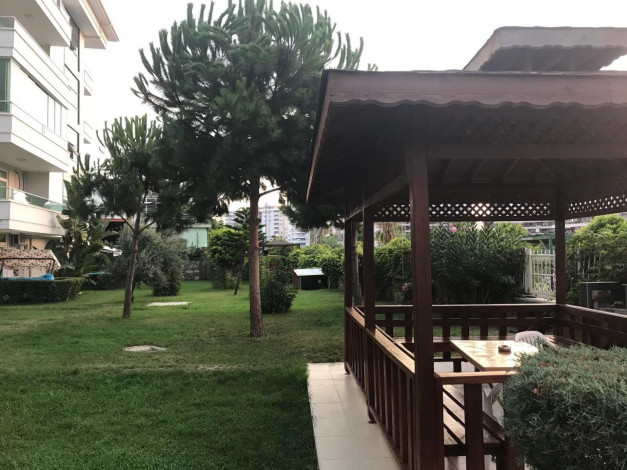 Уютная квартира планировки 1+1, 75м2 в районе Кестель - Ракурс 7