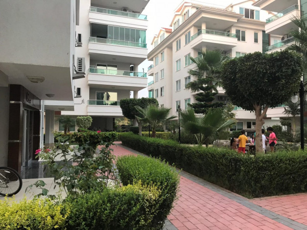 Уютная квартира планировки 1+1, 75м2 в районе Кестель - Ракурс 8