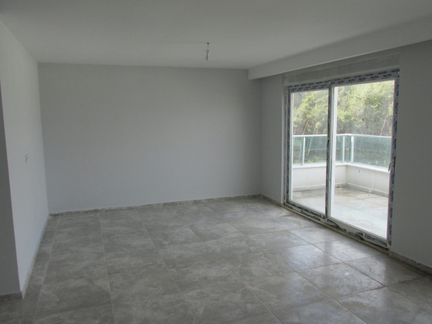 Апартаменты планировки 1+1, 2+1, 3+1, 4+1 в жилом комплексе в районе Каргыджак - Ракурс 17