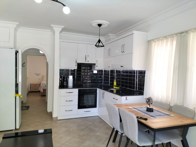 Меблированная квартира планировки 1+1, 60м2 в престижном районе Оба - Ракурс 8