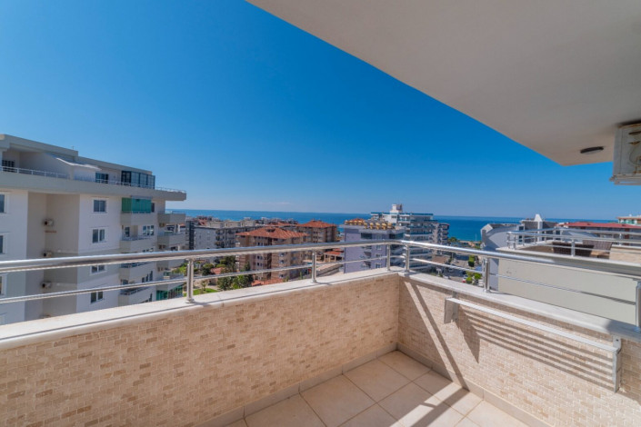 Пентхаус планировки 4+1 с видом на море в районе Тосмур - Ракурс 7