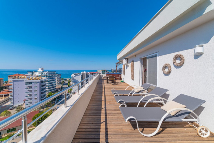 Пентхаус планировки 4+1 с видом на море в районе Тосмур - Ракурс 15