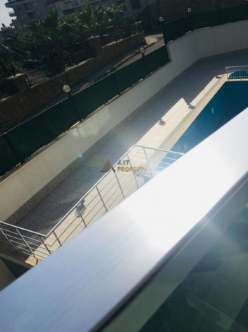 Двухкомнатная квартира с мебелью в Тосмуре в новом комплексе, 75 м2 - Ракурс 2