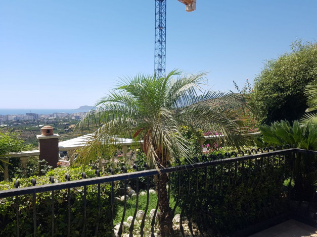 Двухэтажная вилла планировки 3+1 в популярном жилом комплексе, район Каргыджак - Ракурс 34