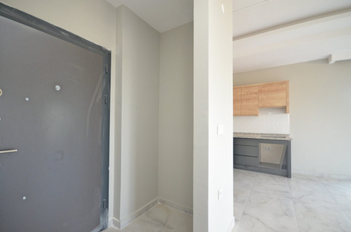 Квартира планировки 1+1, 68м2 в новом жилом комплексе, Демирташ - Ракурс 21