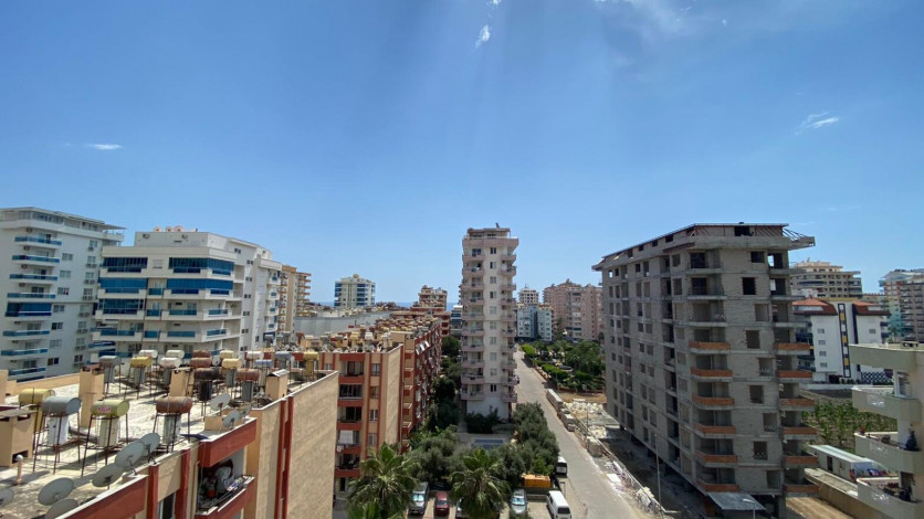 Квартира планировки 2+1,110м2 в районе Махмутлар - Ракурс 13