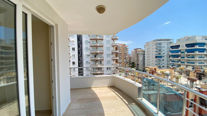 Квартира планировки 2+1,110м2 в районе Махмутлар - Ракурс 15