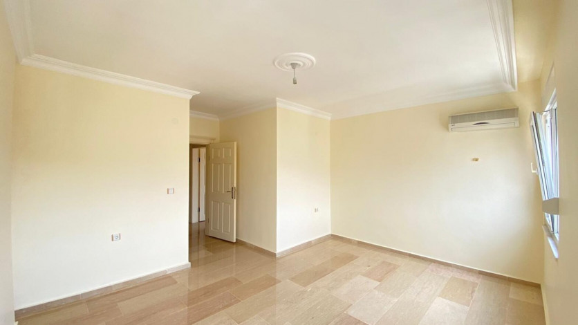 Квартира планировки 2+1,110м2 в районе Махмутлар - Ракурс 22