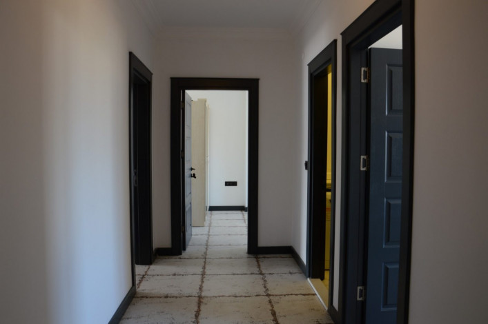 Квартира 2+1 в пешей доступности от моря в Тосмуре, 120 м2 - Ракурс 9