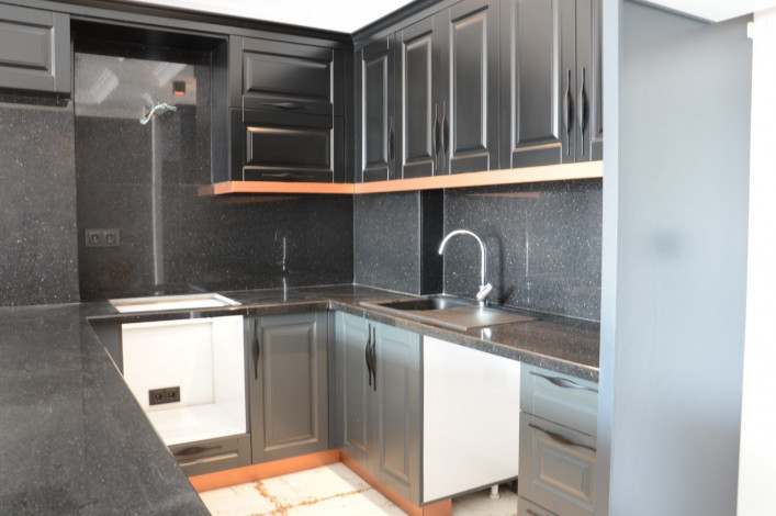 Квартира 2+1 в пешей доступности от моря в Тосмуре, 120 м2 - Ракурс 12