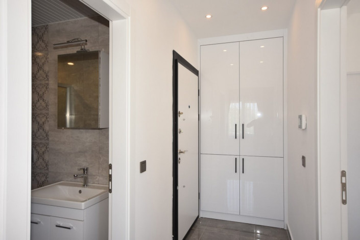 Меблированная квартира планировки 1+1, 59м2 в районе Кестель - Ракурс 2