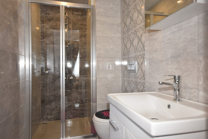 Меблированная квартира планировки 1+1, 59м2 в районе Кестель - Ракурс 6