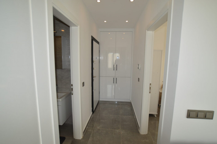 Меблированная квартира планировки 1+1, 59м2 в районе Кестель - Ракурс 17