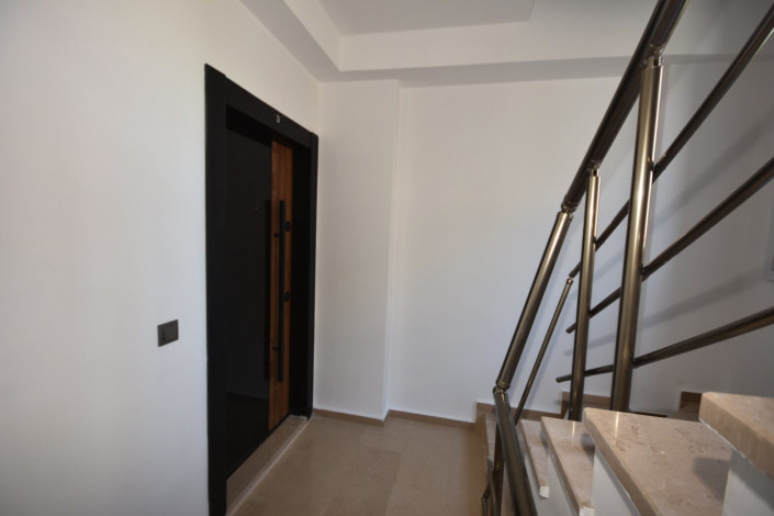 Меблированная квартира планировки 1+1, 59м2 в районе Кестель - Ракурс 29