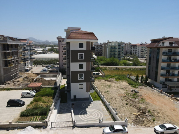 Меблированная квартира планировки 1+1, 59м2 в районе Кестель - Ракурс 30