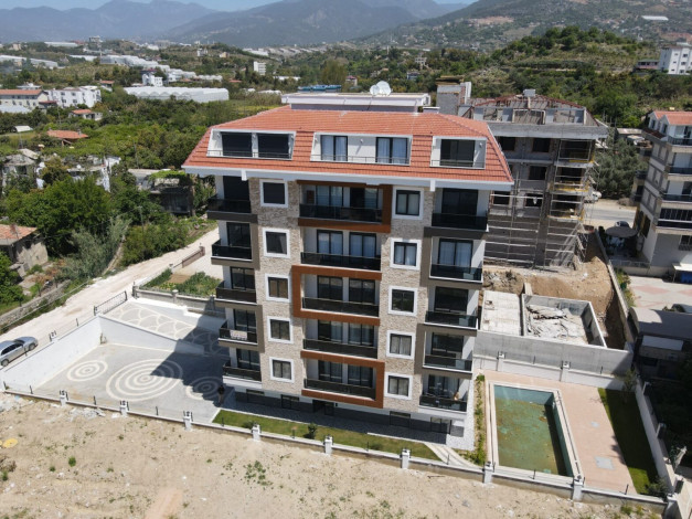 Меблированная квартира планировки 1+1, 59м2 в районе Кестель - Ракурс 31