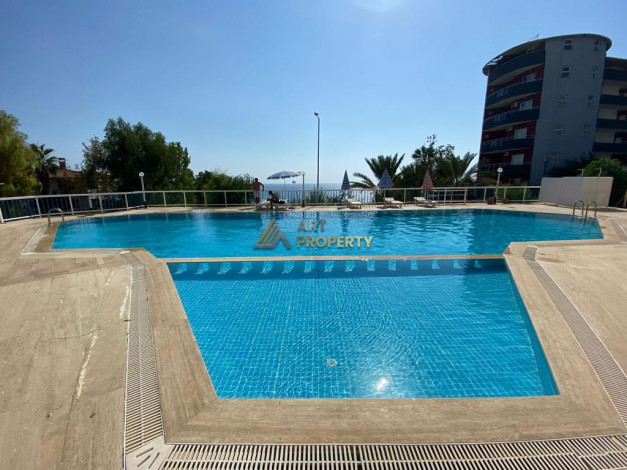 Двухэтажная вилла 4+1, 200м2 в районе Тюрклер - Ракурс 3