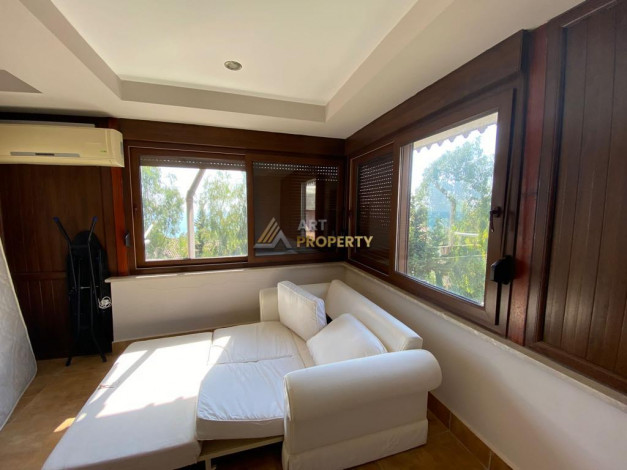 Двухэтажная вилла 4+1, 200м2 в районе Тюрклер - Ракурс 14