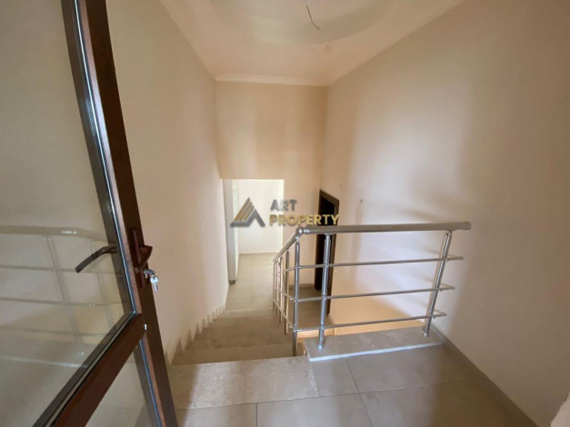 Двухэтажная вилла 4+1, 200м2 в районе Тюрклер - Ракурс 19