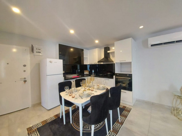 Двухкомнатная меблированная  квартира, с мебелью и техникой в Махмутларе, 75 м2. - Ракурс 14