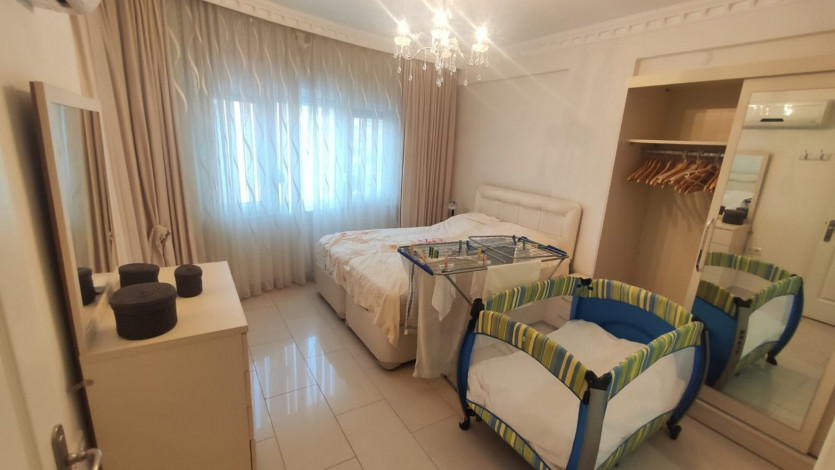 Четырехкомнатные апартаменты в элитном комплексе в районе Тосмур, 130 м2 - Ракурс 3