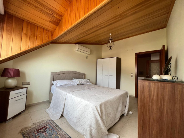 Просторные видовые апартаменты планировки 6+1, 300м2 в центре Алании - Ракурс 12