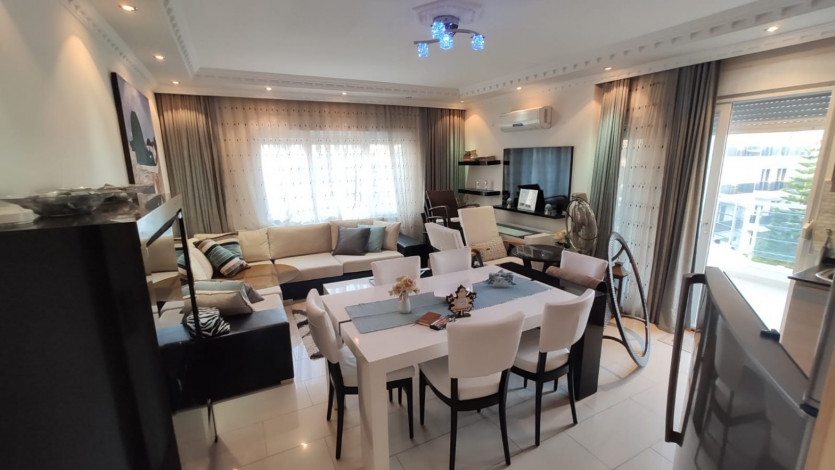 Четырехкомнатные апартаменты в элитном комплексе в районе Тосмур, 130 м2 - Ракурс 17