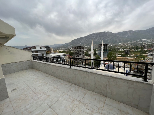 Пентхаус планировки 3+1, 160м2 в новом жилом комплексе, Махмутлар - Ракурс 11