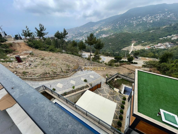 Двухэтажная вилла 3+1, 142м2 в престижном районе Бекташ - Ракурс 4