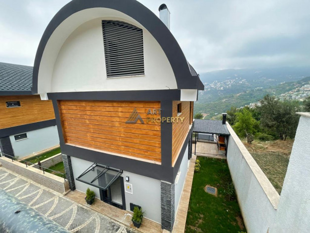 Двухэтажная вилла 3+1, 142м2 в престижном районе Бекташ - Ракурс 13