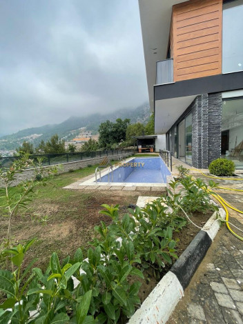 Двухэтажная вилла 3+1, 142м2 в престижном районе Бекташ - Ракурс 26