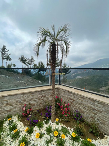 Двухэтажная вилла 3+1, 142м2 в престижном районе Бекташ - Ракурс 37