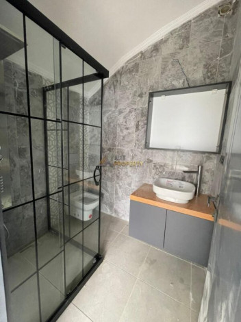 Двухэтажная вилла 3+1, 142м2 в престижном районе Бекташ - Ракурс 54