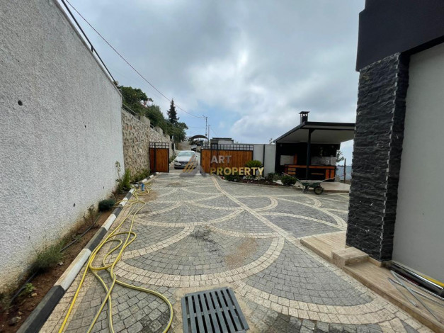 Двухэтажная вилла 3+1, 142м2 в престижном районе Бекташ - Ракурс 55