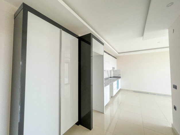 Апартаменты планировки 2+1, 65,5м2 в новом жилом комплексе, Махмутлар - Ракурс 4