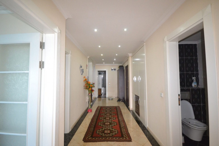 Апартаменты планировки 3+1 с прямым видом на море, район пляжа Клеопатры - Ракурс 3