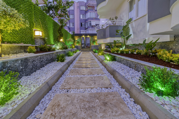 Меблированные апартаменты 2+1 и 4+1 в районе Махмутлар - Ракурс 37