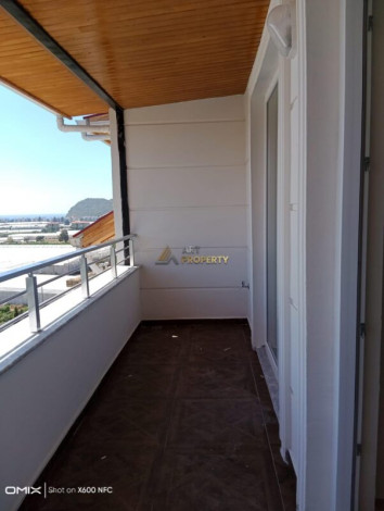 Видовой пентхаус планировки 3+1, 180м2 в районе Демирташ - Ракурс 22