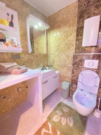 Меблированная квартира планировки 1+1, 65м2 в районе Махмутлар - Ракурс 8