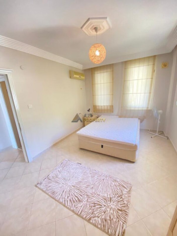 Апартаменты 2+1, 90м2 с шикарными видами на море и крепость, район Бекташ - Ракурс 2