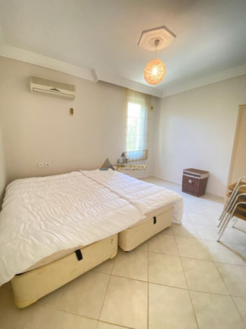 Апартаменты 2+1, 90м2 с шикарными видами на море и крепость, район Бекташ - Ракурс 4